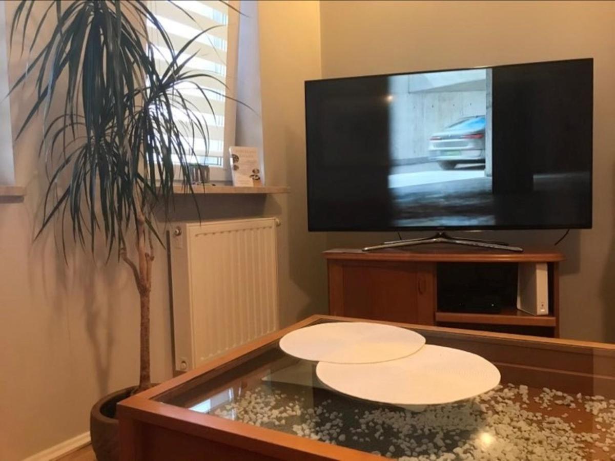 Apartament "Cleopatra 3" Z Miejscem Parkingowym, Faktury Vat Apartment เคียลเซ ภายนอก รูปภาพ