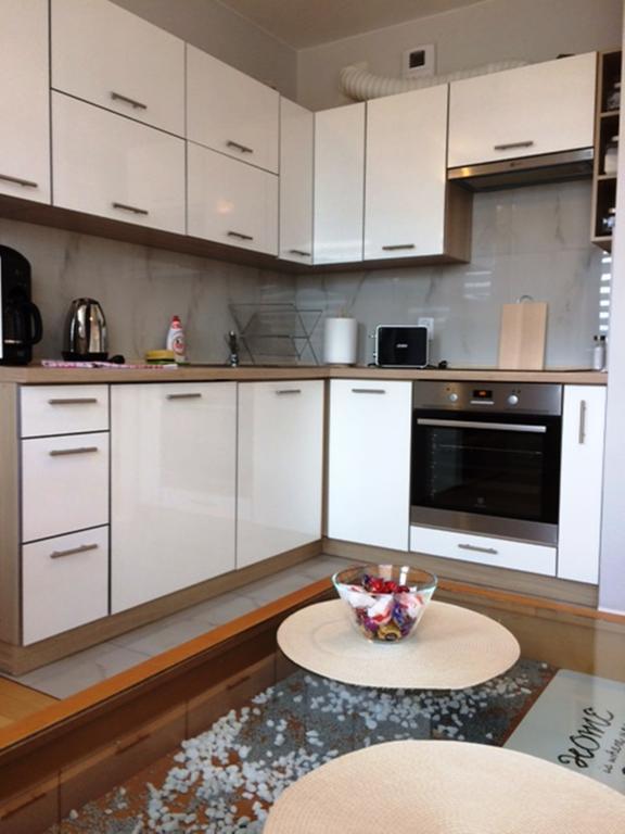 Apartament "Cleopatra 3" Z Miejscem Parkingowym, Faktury Vat Apartment เคียลเซ ภายนอก รูปภาพ