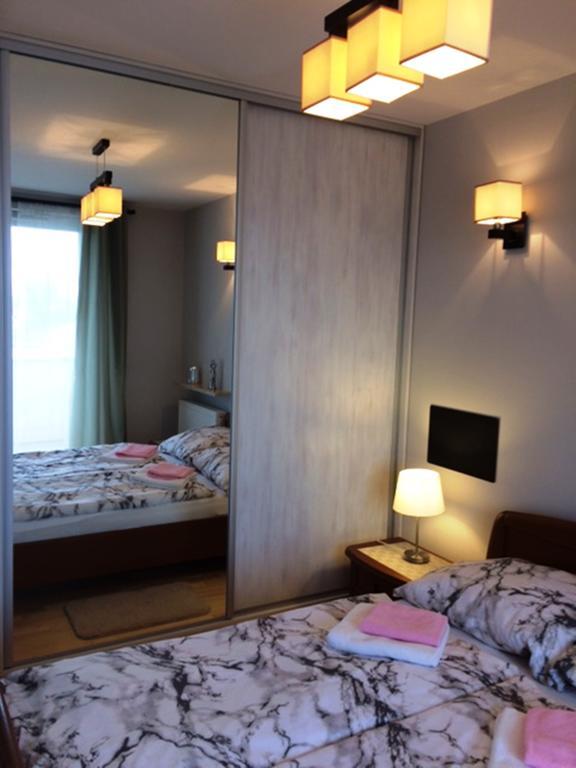 Apartament "Cleopatra 3" Z Miejscem Parkingowym, Faktury Vat Apartment เคียลเซ ภายนอก รูปภาพ